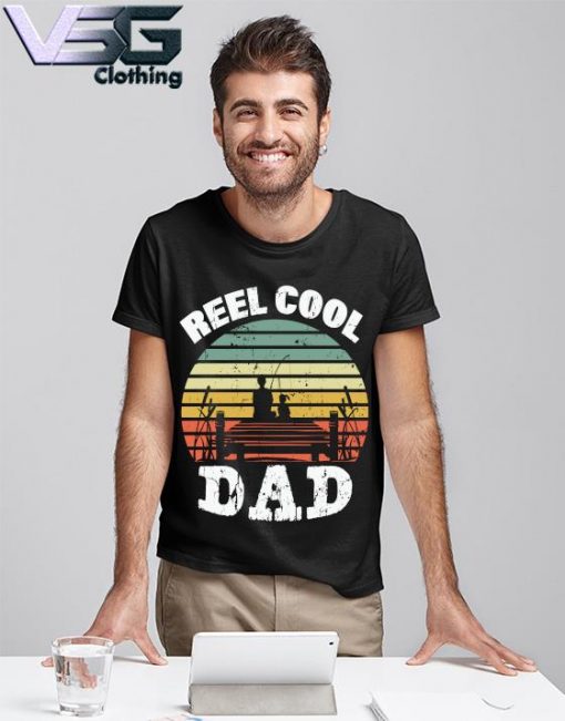 Fishing Reel Cool Dad Vintage Father's Day T-shirt