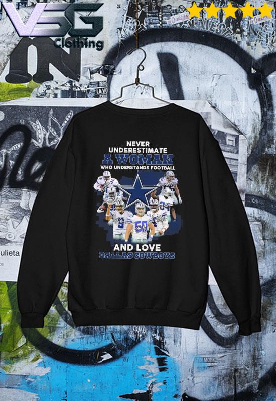 She loves the Dallas Cowboys shirt, sweater, hoodie, sweater, long