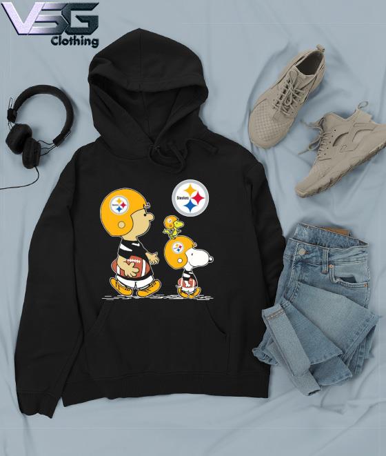 Charlie Brown And Snoopy Dog Watching City Pittsburgh Steelers T