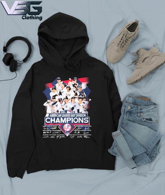 Official 2022 American league east Division champions new york yankees  signatures T-shirt, hoodie, sweater, long sleeve and tank top