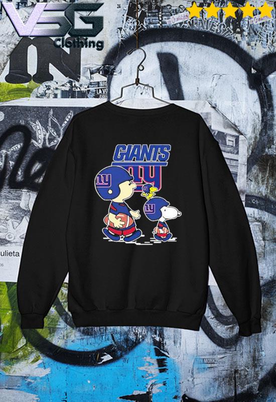 New York Giants Snoopy Plays The Football Game Long Sleeve T-Shirt 