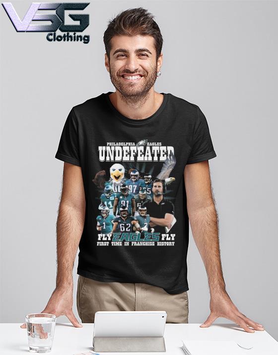 2022 Philadelphia Eagles Undefeated fly Eagles fly first time in franchise history shirt
