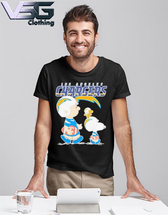 Los Angeles Chargers Snoopy Plays The Football Game shirt - Limotees